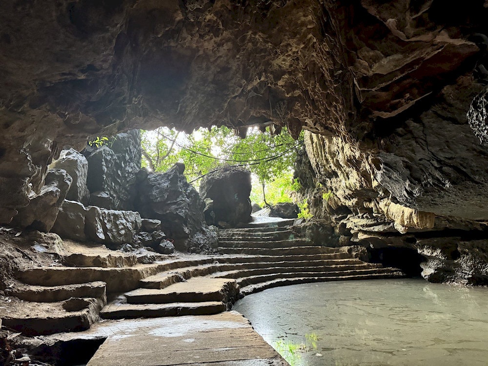 The winding path inside the cave leads visitors into an enchanting underground wonderland